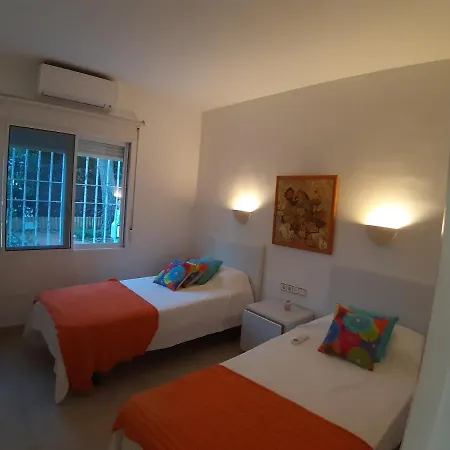 Bed & Breakfast On The Beach Denia Bed and Breakfast *